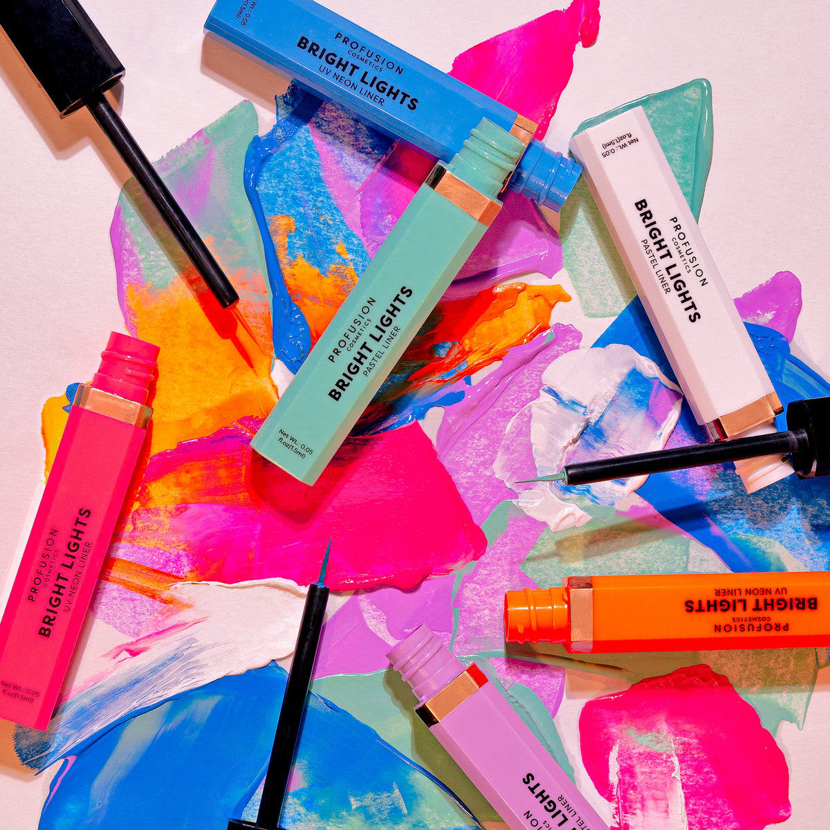 Bright Lights | Neon eyeliner